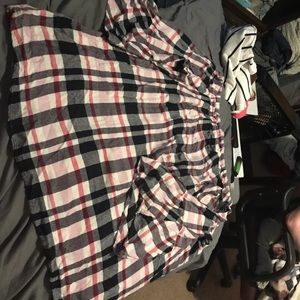 Off-the-shoulder top